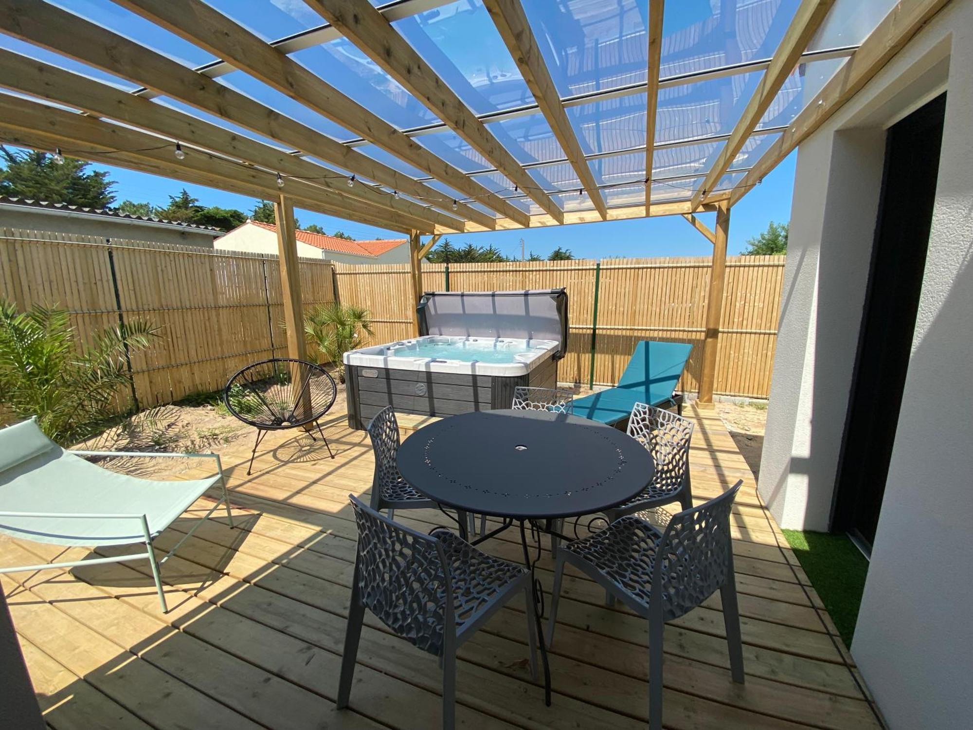 Apb Spa Locations Avec Jacuzzi Privatif Saint-Jean-de-Monts Exterior photo