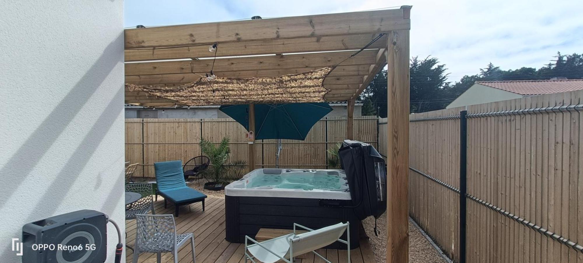 Apb Spa Locations Avec Jacuzzi Privatif Saint-Jean-de-Monts Exterior photo